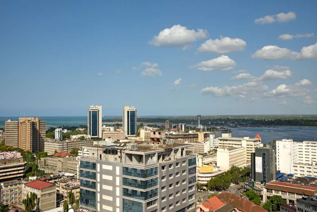 Golden Tulip Dar Es Salaam City Center Hotel Exterior foto